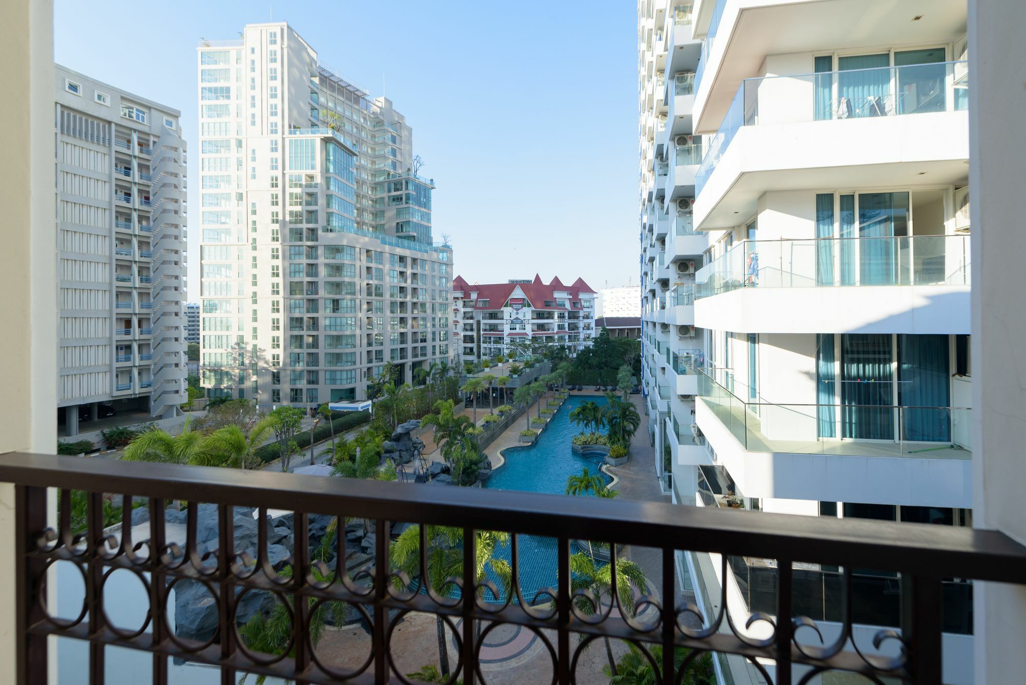 The Hideaway Resort Pattaya Ngoại thất bức ảnh